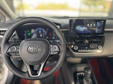 колв 3: Toyota Corolla: 2023 г., 1.8 л, Вариатор, Гибрид, Седан — 10