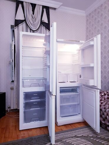 Холодильники: Холодильник Indesit, Двухкамерный, цвет - Белый