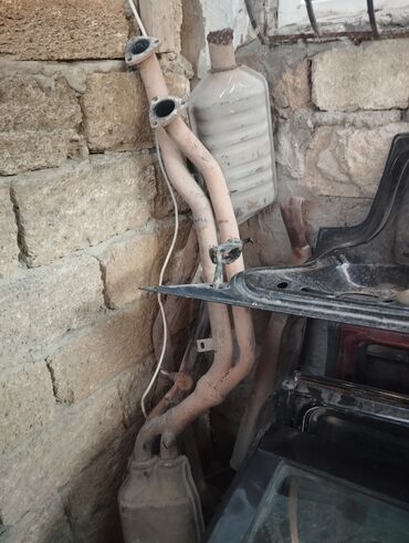 Digər avtomobil ehtiyat hissələri: Bmw e36 aid ehtiyat hissələri satılır bmw E36 bütün ehtiyat hissələri — 20