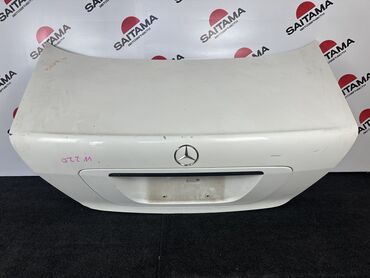 Решетки радиатора: Крышка багажника Mercedes-Benz, 2003 г., Б/у, Оригинал
