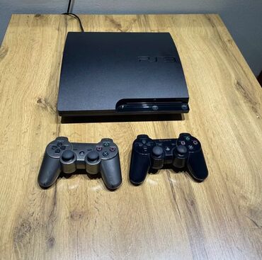 джойстик плейстейшен 3: Продаю PS3 slim 500gb Прошитая, 2 джойстика 30-40 игр закачено. В