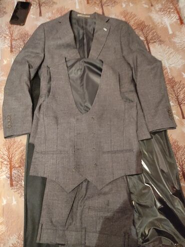 мужские костюмы на свадьбу: Костюм 3XL (EU 46), цвет - Серый