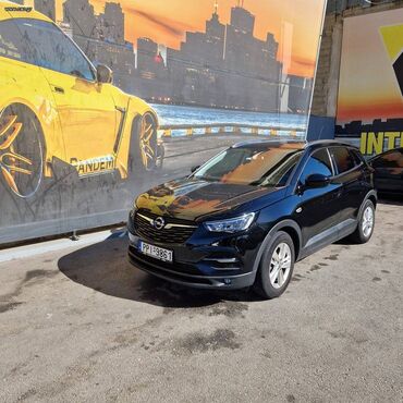 Opel : 1.2 l. | 2019 έ. 35768 km. SUV/4x4