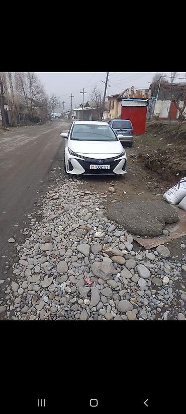 электра машына: Toyota Prius: 2016 г., Гибрид, Лифтбек — 3