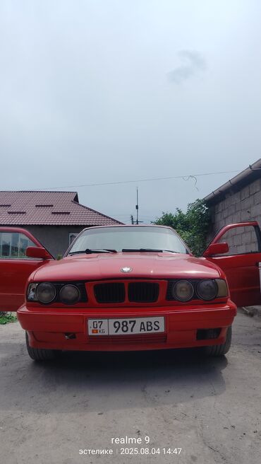 е34 продажа: СРОЧНО СРОЧНО САТЫЛААТ Красный седан BMW 5 серии (E34) с характерными