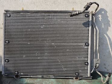 Радиаторы: Радиатор кондиционера Mercedes-Benz W202, W208 - С200 / С220 CDI / — 2
