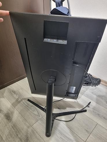 Monitorlar: Samsung U32H750 modeli əsasında: --- Ümumi məlumat Bu, Samsung-un — 7