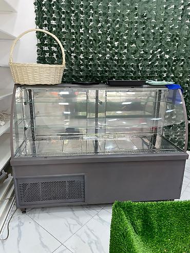 Soyuducu avadanlığı: Vitrin soyuducu 520 Azn. Tecili bugun obyektden chixmalidir. Olcu — 1