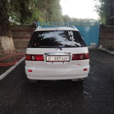 Toyota: Toyota Ipsum: 2000 г., 2 л, Автомат, Бензин, Универсал — 4