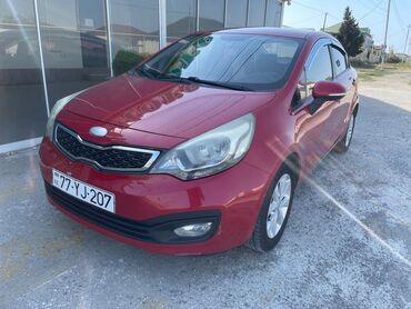 Комбинезоны: Kia Pride: 1.4 л | 2013 г. Седан