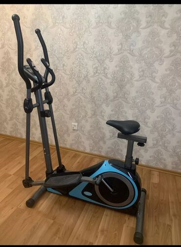 Музыкальные инструменты: Bu elliptik trenajor, həm velosiped, həm də elliptik hərəkətləri
