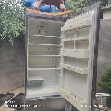 soyuducu 2 əl: 2 qapılı Beko Soyuducu Satılır, rəng - Gümüşü, Dolab içi
