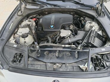 BMW: BMW 528 -dir. 245 at gücüdür. Texpasporta m5 peçat olunub. Disklər — 13