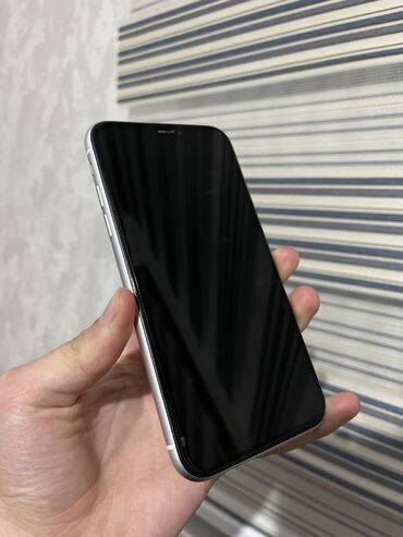 Apple iPhone: IPhone Xr, Б/у, 64 ГБ, White Titanium, Чехол, 75 % — 1