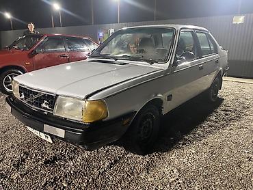 Транспорт: Volvo 360: 1989 г., 1.8 л, Механика, Бензин, Седан — 1