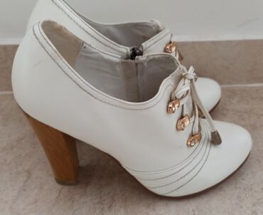 туфли женские белые: Туфли 37, цвет - Белый
