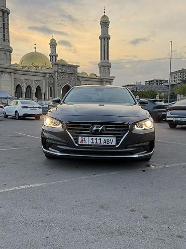 Hyundai Grandeur: 2019 г., Гибрид, Седан