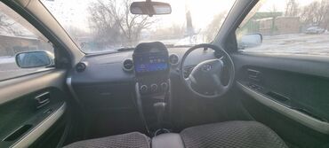 Toyota: Toyota ist: 2003 г., 1.5 л, Автомат, Бензин, Хэтчбэк — 3