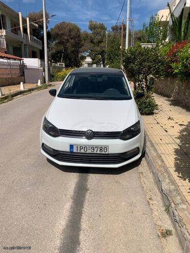 Volkswagen Polo: 1.4 l | 2015 year Hatchback