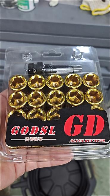 Гайки: Колёсные гайки! Комплект 20 штук В разных расцветках! Шаг 12x1.5 / at lalafo.kg — 9 Гайки: Колёсные гайки! Комплект 20 штук В разных расцветках! Шаг 12x1.5 / — 9