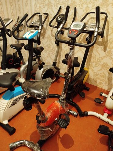 qaçış tirnajoru: Velotrenajor ela vəziyyətdə. Bir çox velotrenajor Xizək Veloxizekler