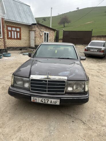 muzhskie kostjumy kyrgyzstan: Mercedes-Benz W124: 1990 г., 2.3 л, Механика, Бензин, Седан