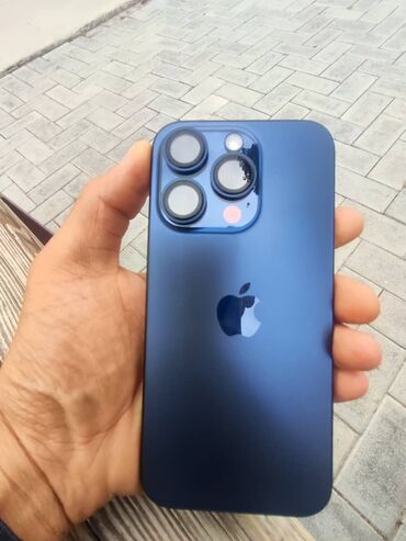 часы с калькулятором: IPhone 15 Pro, Б/у, 128 ГБ, Blue Titanium, Зарядное устройство, 88 %
