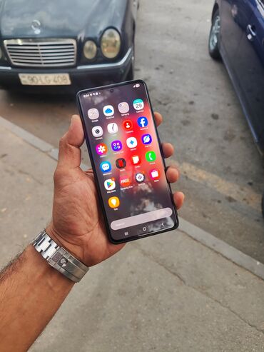 baku electronics samsung a80: Samsung Galaxy S21 Ultra 5G, 256 GB, rəng - Qara, Simsiz şarj