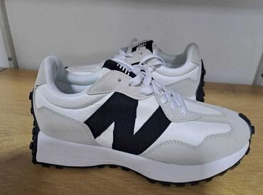 adidas gazelle beograd: New Balance, 41, bоја - Bela