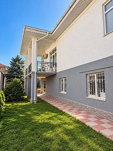 баткенге жардам: 300 м², 6 бөлмө жана андан көп, Ынтымак ж/м, Жаныбарлары жок — 1
