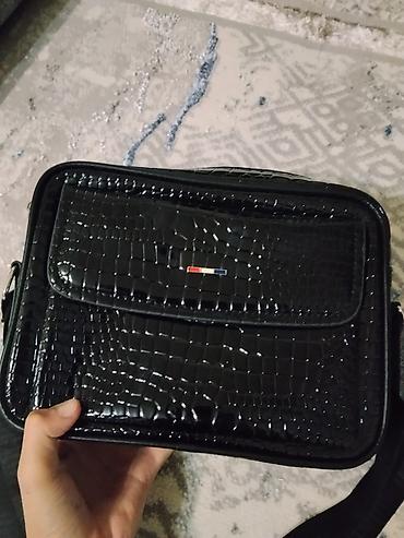 Барсетка, Tommy Hilfiger, Материал: Искусственная кожа, Застежка на молнии, Новый