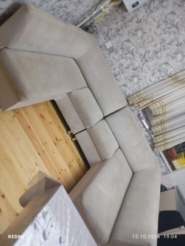 Yataq otağı dəstləri: Divan, İşlənmiş