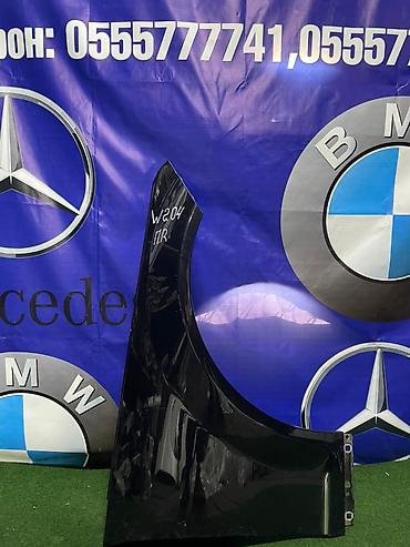 w204: Крыло Переднее правое Mercedes-Benz, 2009 г., Б/у, Оригинал — 1