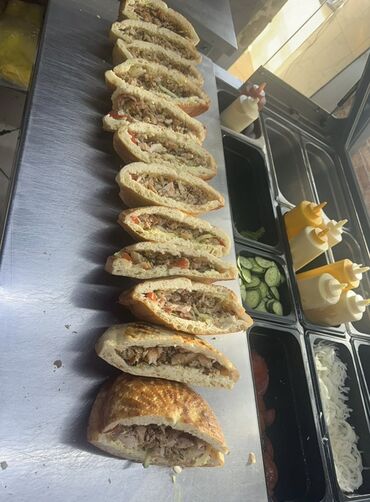 Souslar və ədviyyatlar: Dadlı döner sandviçlər iş axtariram - Təzə bişmiş, içi bol