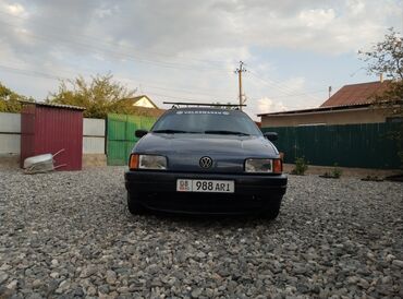 авто сиденья бу бишкек: Volkswagen Passat: 1989 г., 1.8 л, Механика, Бензин, Седан