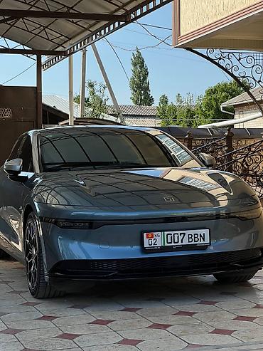 нета электромобиль: Zeekr 007: 5 л | 2024 г. Седан — 8