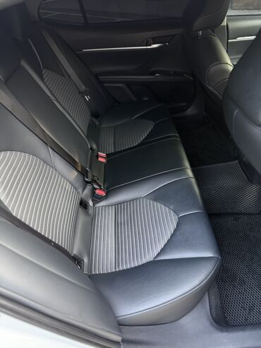 Toyota: Toyota Camry: 2019 г., 2.5 л, Автомат, Бензин, Седан at lalafo.kg — 11 Toyota: Toyota Camry: 2019 г., 2.5 л, Автомат, Бензин, Седан — 11