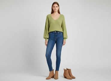 bluzy over size: Boohoo, Sweter damski, rozmiar S