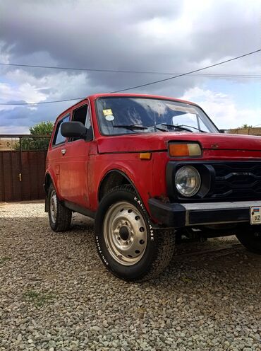 lada vaz 2111: VAZ (LADA) 4x4 Niva: 1.7 l | 1980 il | 35522 km Sedan