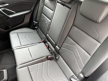 byd e9 1: BMW : 2025 г., 2 л, Бензин, Кроссовер — 8