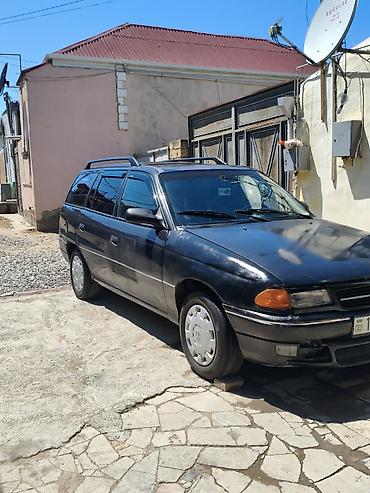 opel vectra b: Opel Astra: 1.6 l | 1996 il Universal — 3