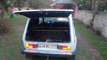 momo sükan: VAZ (LADA) 4x4 Niva: 1.6 l | Ofrouder/SUV — 2