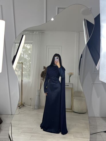 вечерние платья на заказ: Кече көйнөгү, Коктейл, Узун модель, Жеңдери жок, Таштар, M