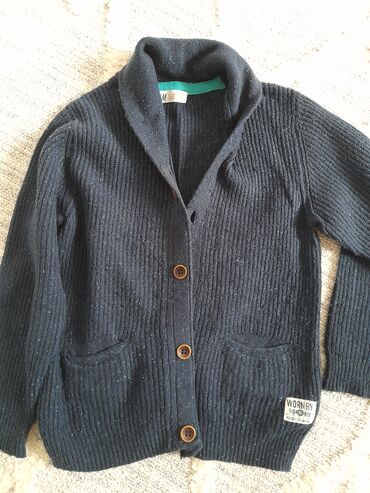 usaq ucun cins pencekler: H&M 6-8 yaş
7 azn