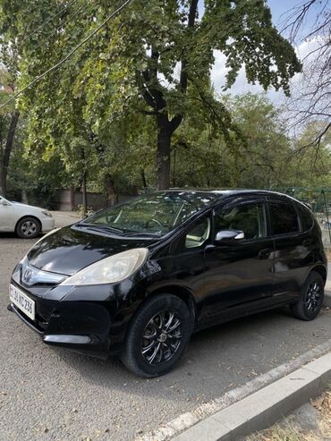 гибрид машина купить: Honda Fit: 2011 г., 1.3 л, Вариатор, Гибрид, Хэтчбэк