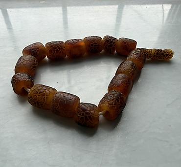 iran qizili probu: Qədim Kəhrəba Təsbeh.
Əhəd Bababın Kolleksiyasından — 1