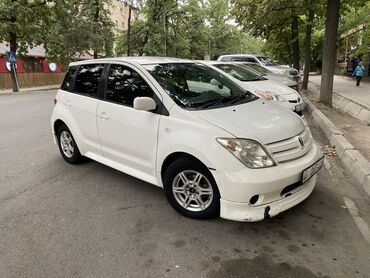 полик на камри: Toyota ist: 2003 г., 1.3 л, Автоматтык, Бензин
