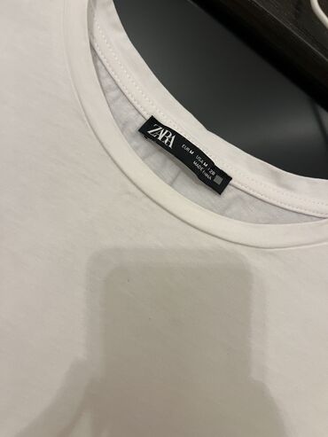 Səsgücləndiricilər, qulaqlıqlar və mikrofonlar: Zara qolları muncuqlu tişört. ölçüsü m-dir S M razmere olur az — 14