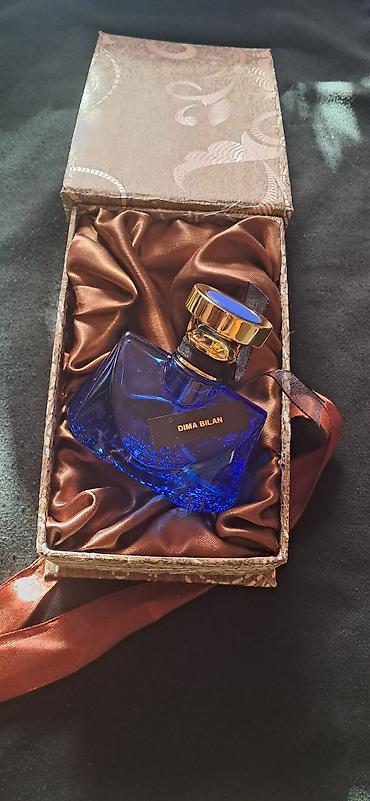 dini hediyyeler: Dima Bilan parfum – mavi şüşədə, qızılı-qara detallı zərif flakon — 1