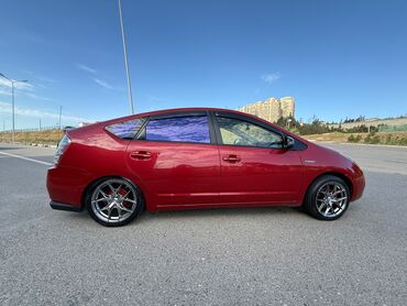 Toyota: Toyota Prius: 1.5 l | 2008 il Hetçbek